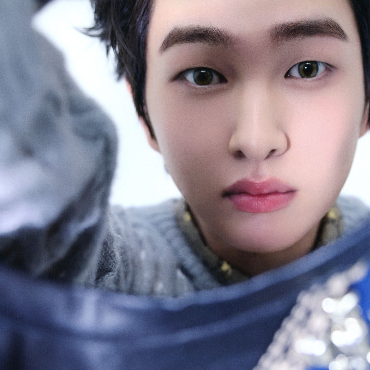 A moment captured by Onew (SHINee)'s fan