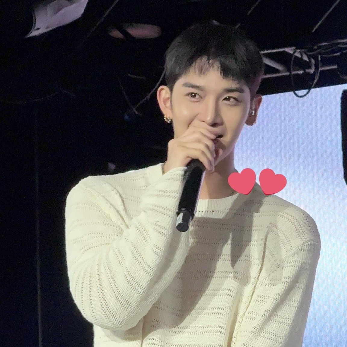 Latest photo of Bae Jinyoung