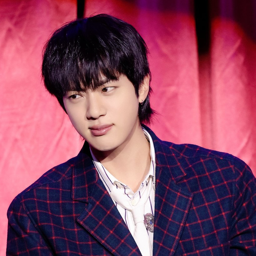 진 (방탄소년단) 최근 활동샷