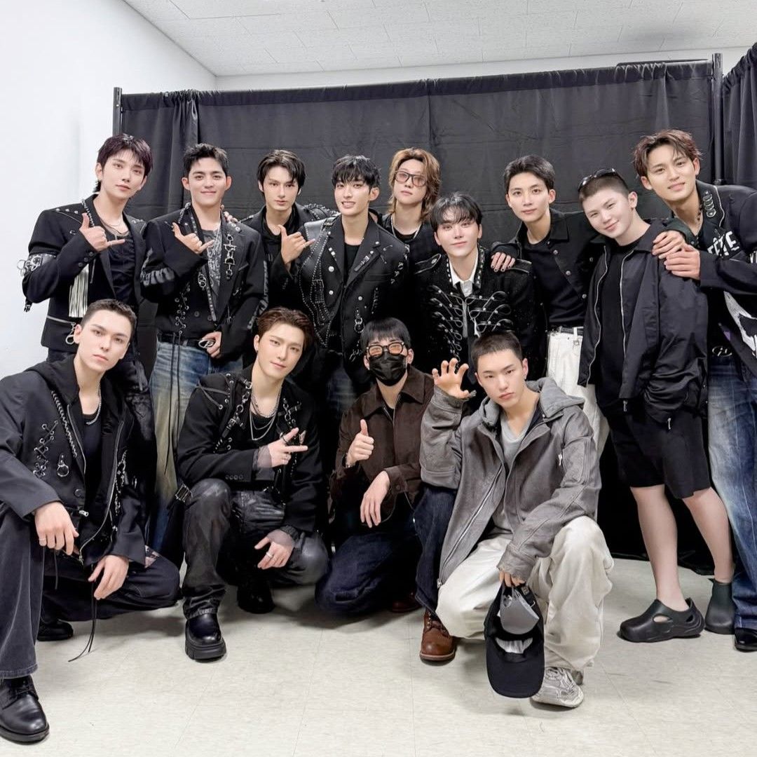 A moment captured by SEVENTEEN's fan