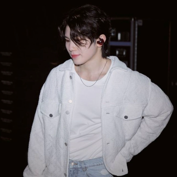 Latest photo of Woozi (SEVENTEEN)