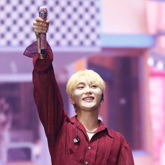 Recent activity shot of Seungkwan (SEVENTEEN)