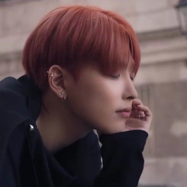 ATEEZ的幕後花絮