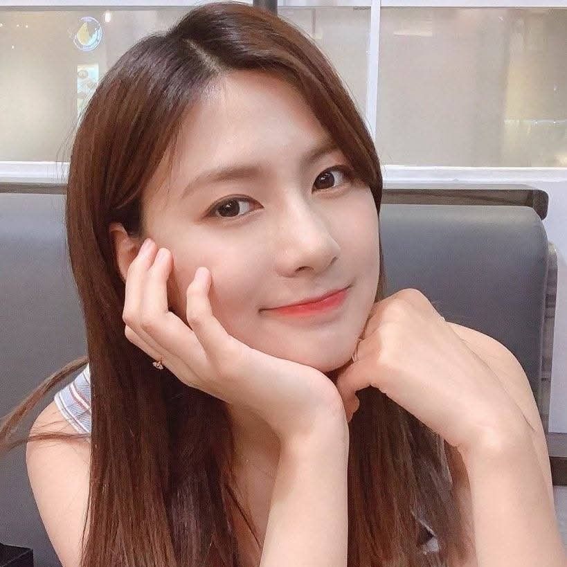 A moment captured by Oh Hayoung (Apink)'s fan