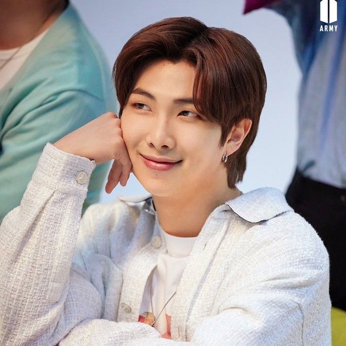 RM (방탄소년단) 최근 활동샷