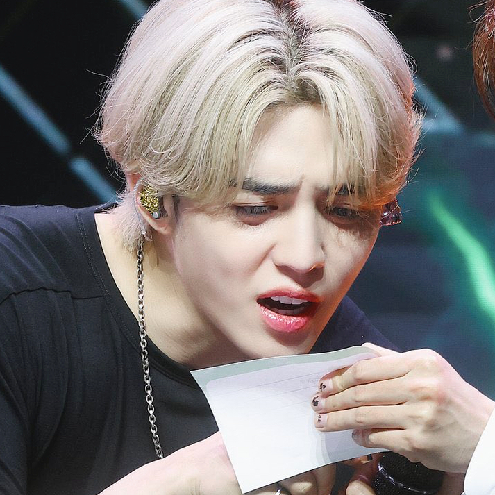 A moment captured by S.Coups (SEVENTEEN)'s fan