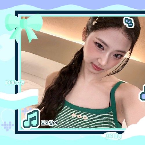 Foto aktivitas terbaru Ruka (BABYMONSTER)