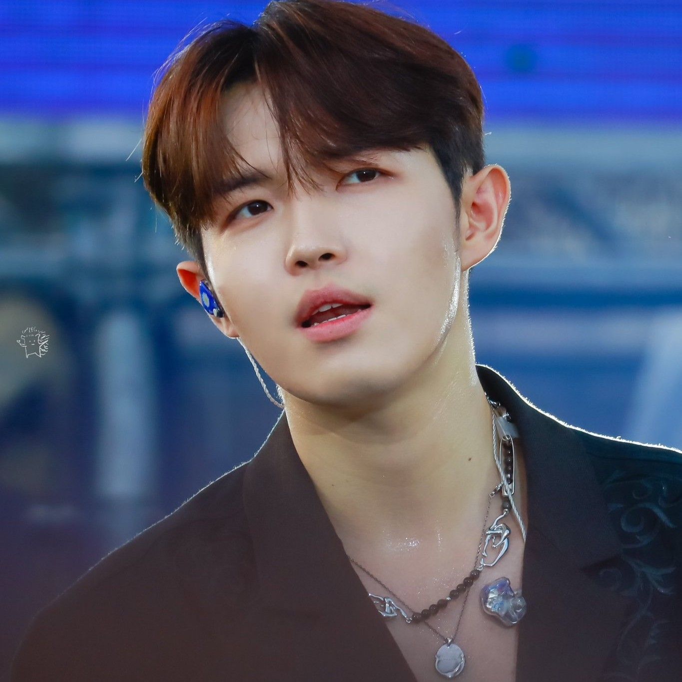 A moment captured by Kim Jaehwan's fan