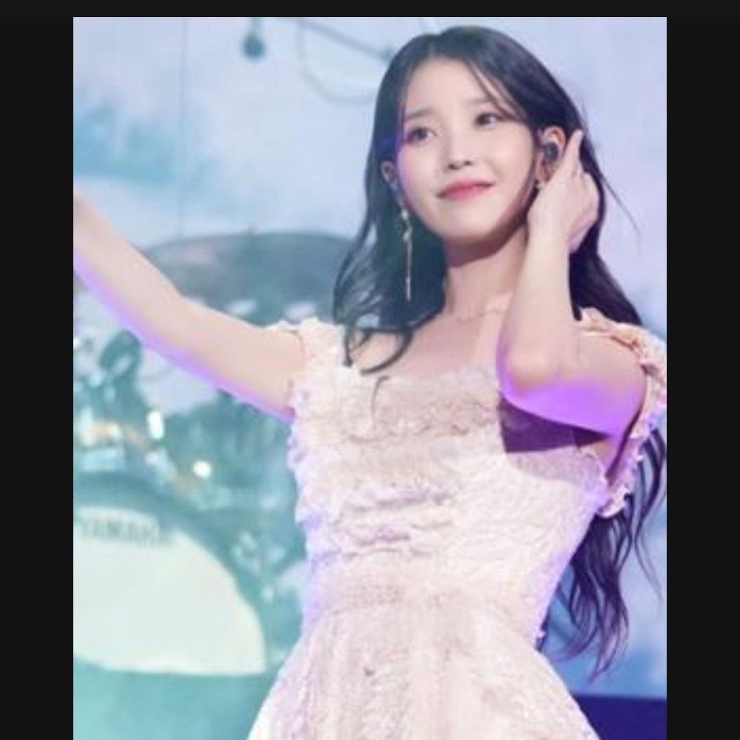 A moment captured by IU's fan