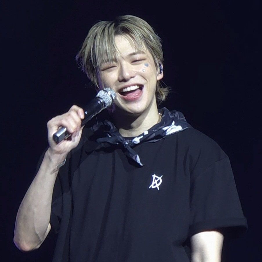 강다니엘의 최신 사진