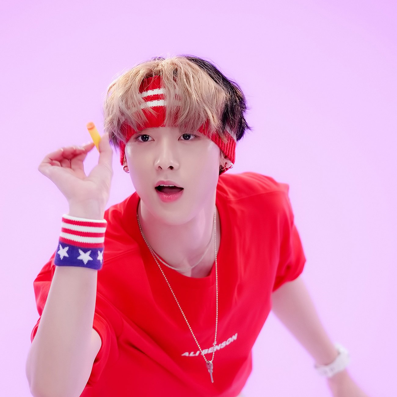 ASTRO的最新活动照片