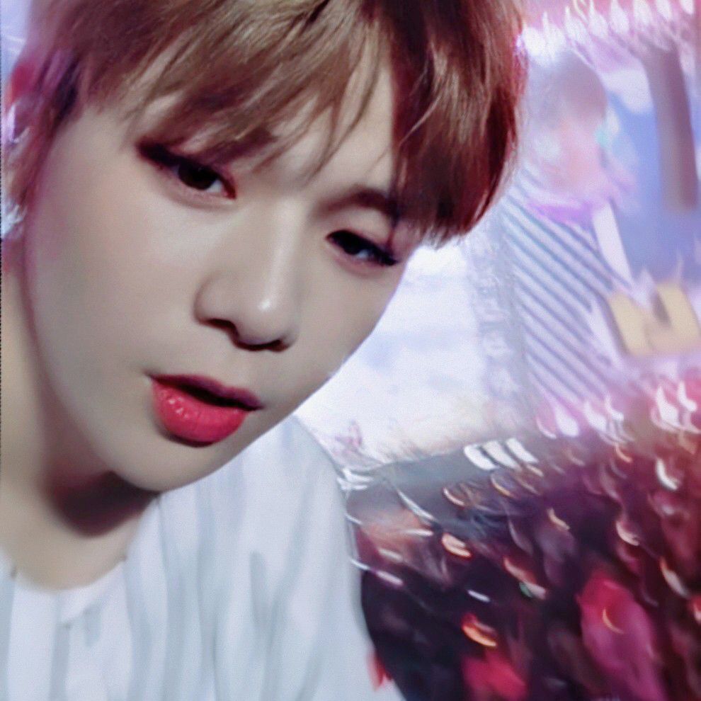 Foto aktivitas terbaru Kang Daniel