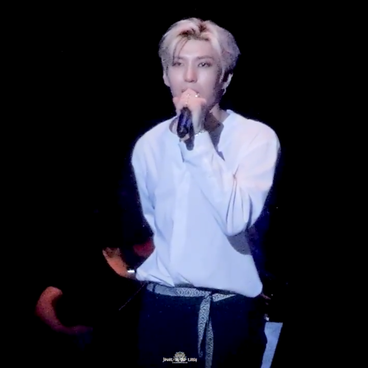 A moment captured by LEO (VIXX)'s fan