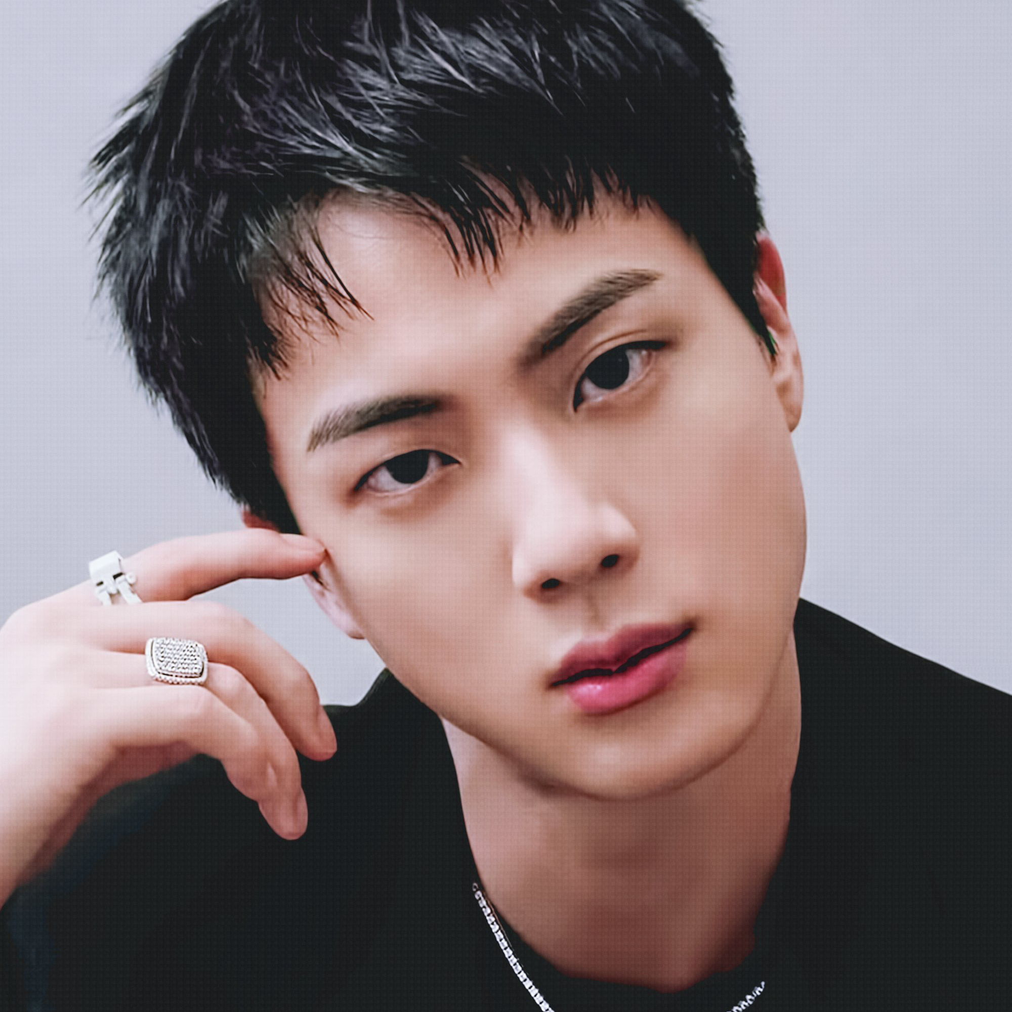 Foto aktivitas terbaru Jin (BTS)