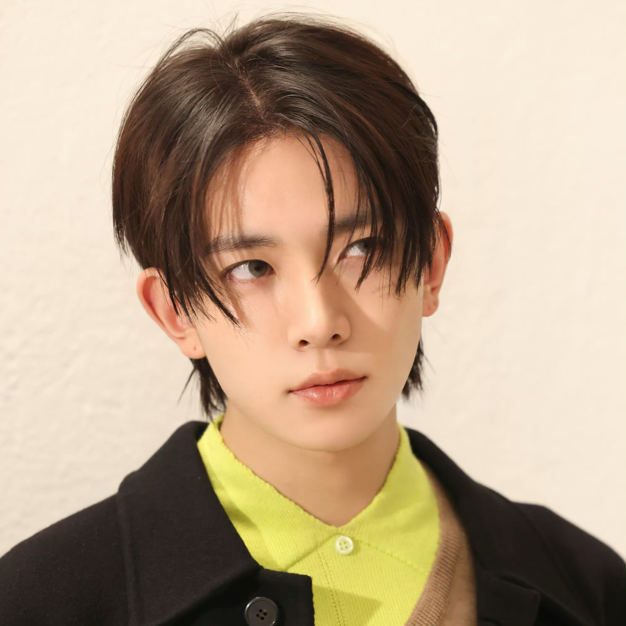 Foto terbaru Heeseung (ENHYPEN)