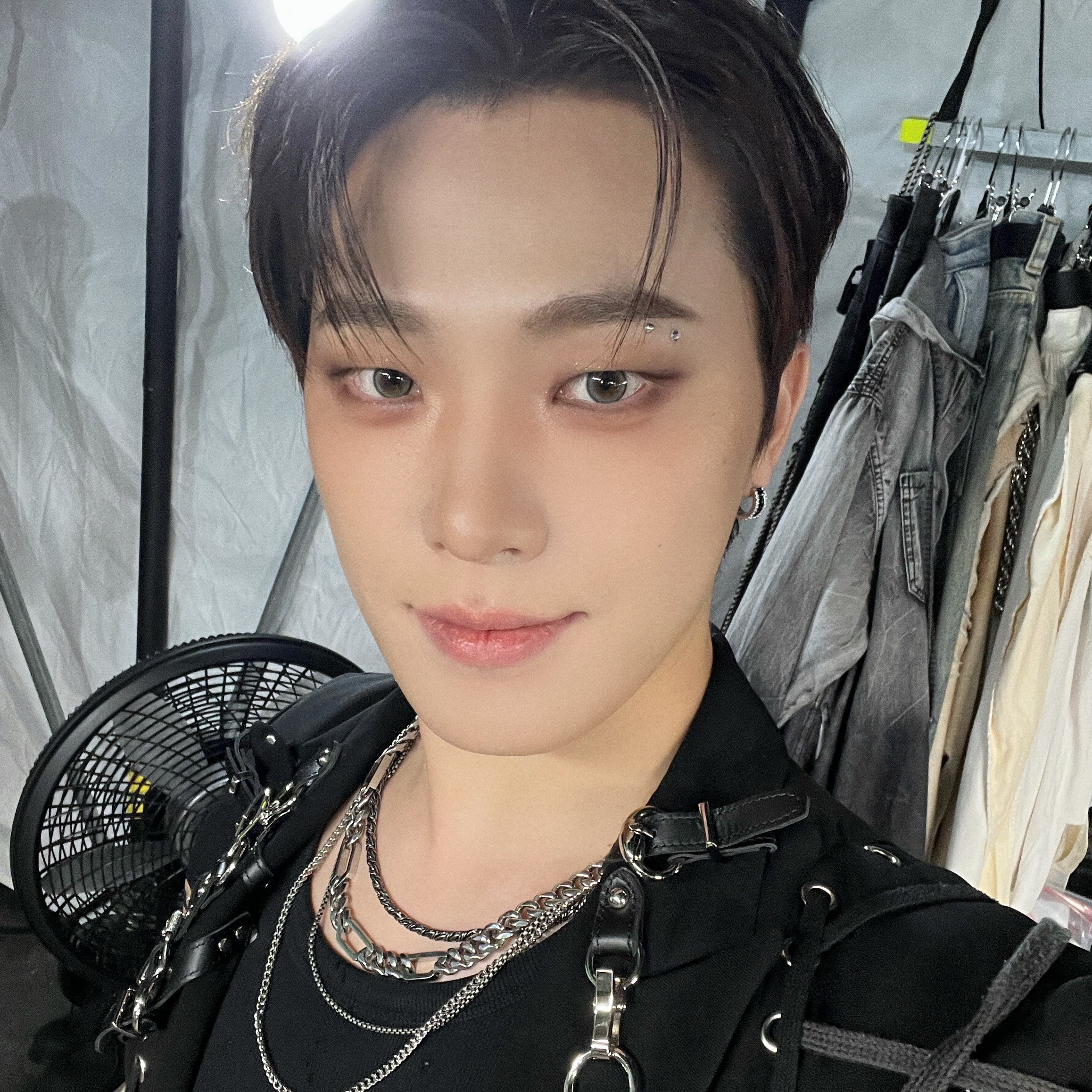 Behind-the-scenes cut of Dino (SEVENTEEN)