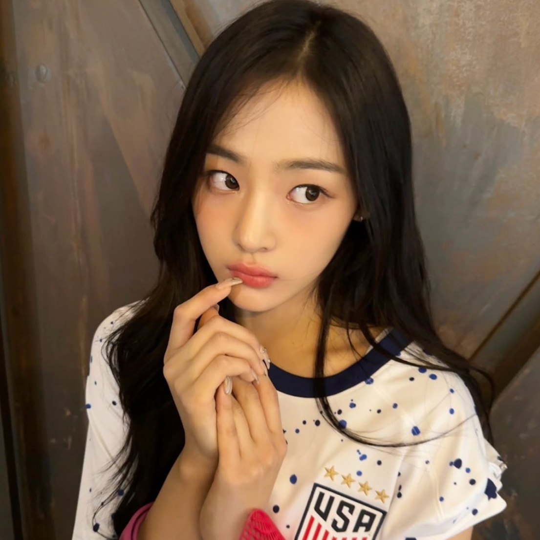 Latest photo of Minji (NewJeans)
