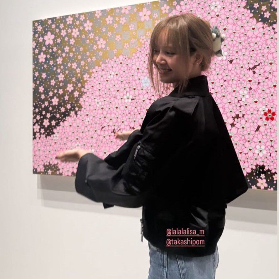 Lisa (BLACKPINK)粉丝拍下的瞬间