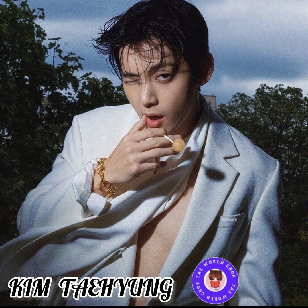 A moment captured by V (BTS)'s fan