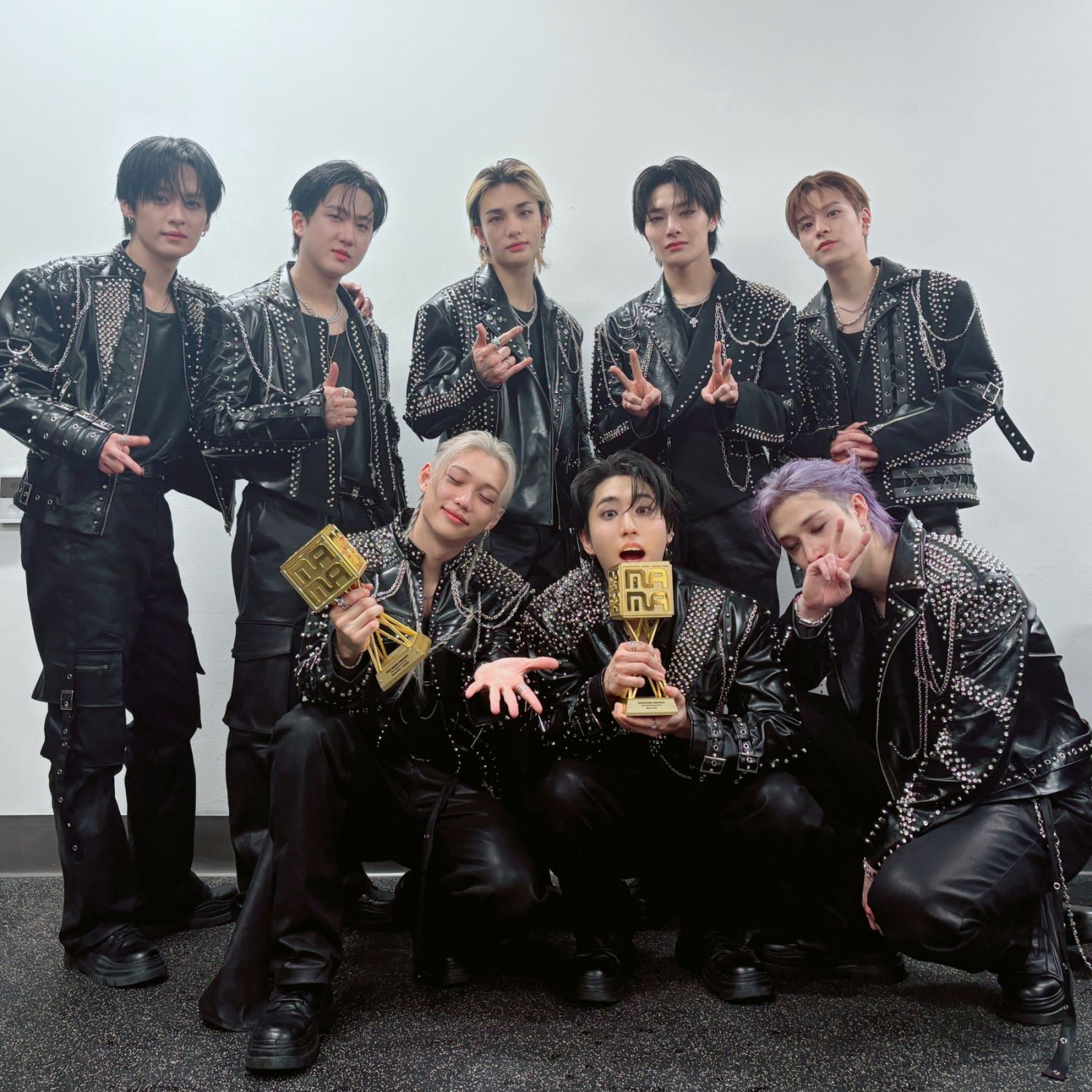 Stray Kids의 비하인드 컷