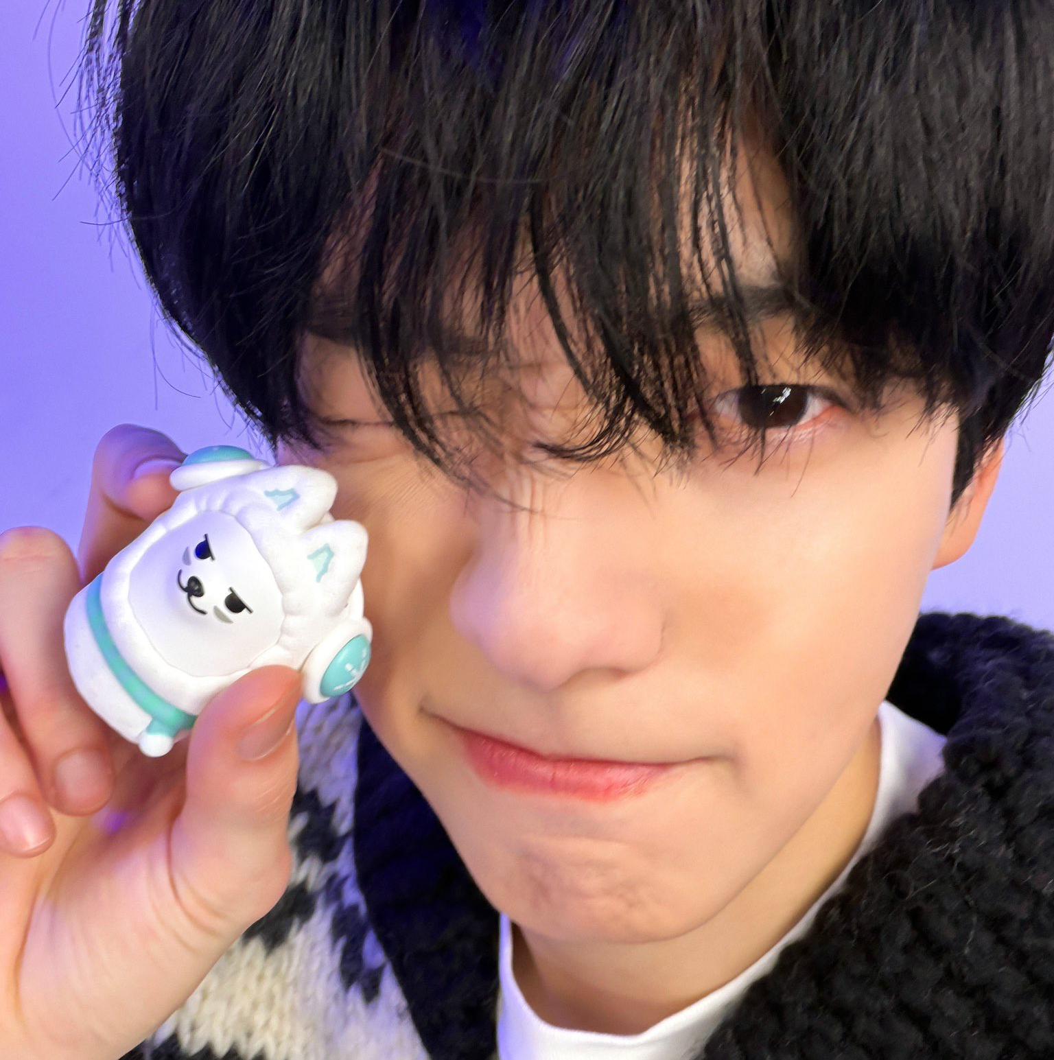 Behind-the-scenes cut of TOMORROW X TOGETHER