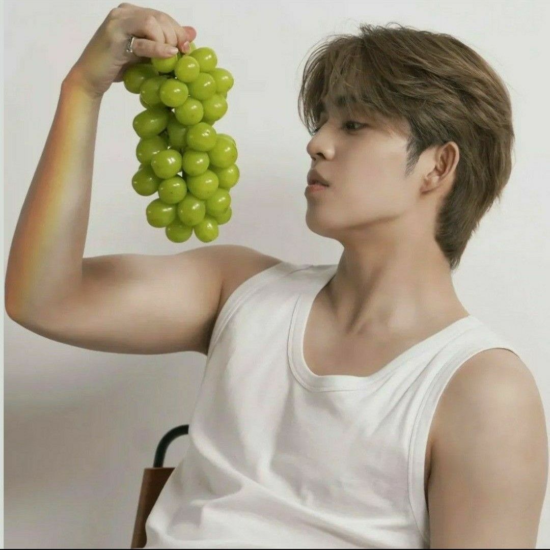 A moment captured by S.Coups (SEVENTEEN)'s fan