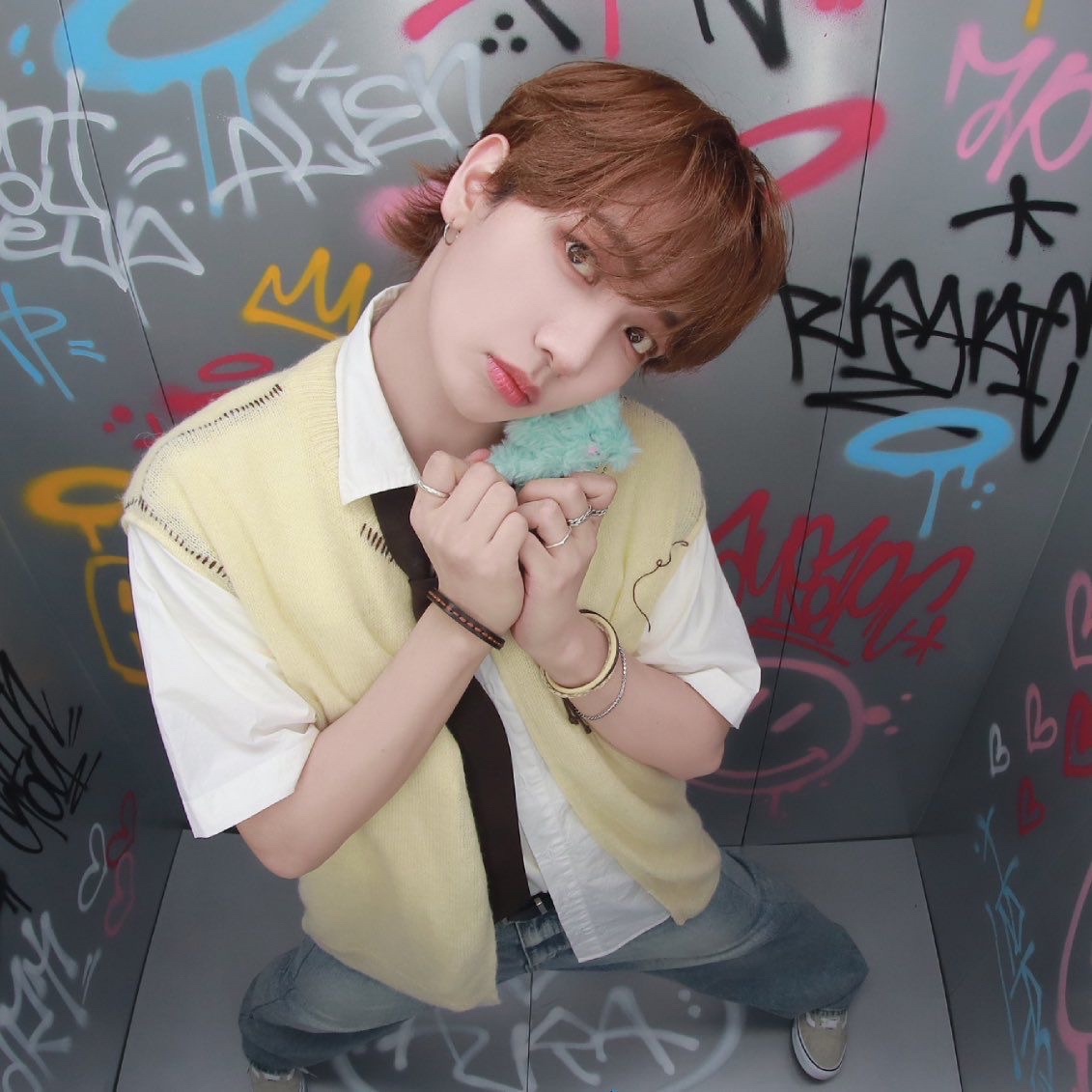 Behind-the-scenes cut of Myeong Jaehyun (BOYNEXTDOOR)