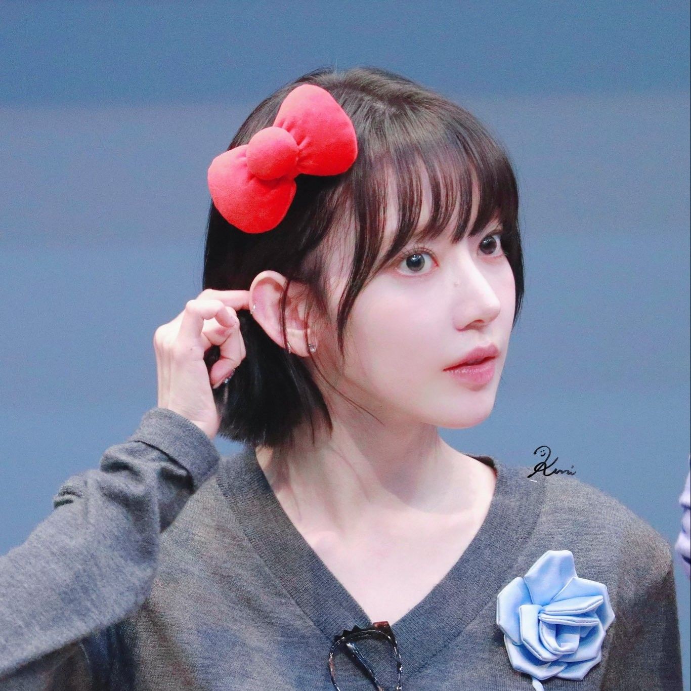 Recent activity shot of Sakura (LE SSERAFIM)