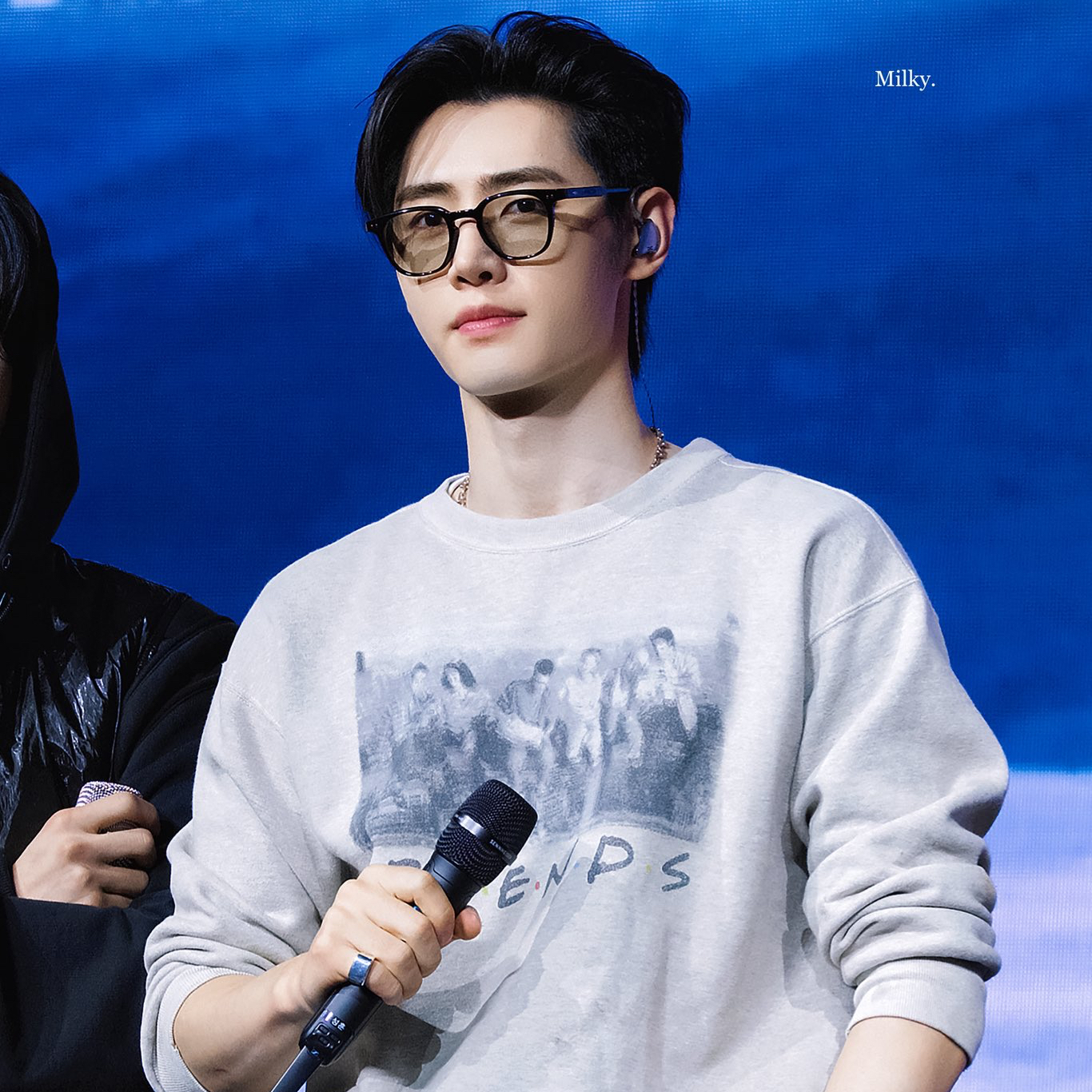 Recent activity shot of Sunghoon (ENHYPEN)