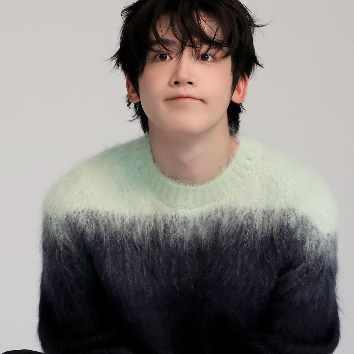 A moment captured by Kim Yohan (WEi)'s fan