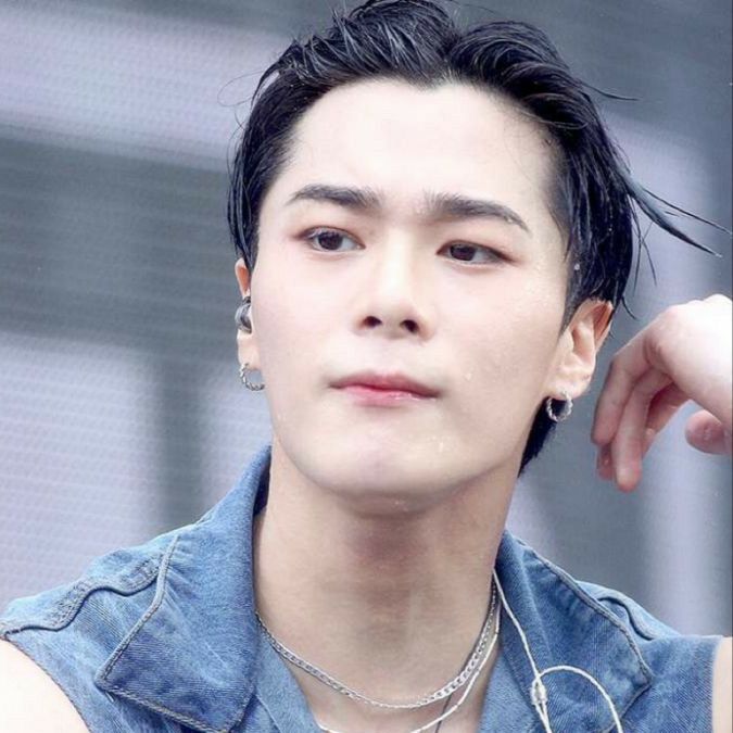 Latest photo of Moonbin (ASTRO)