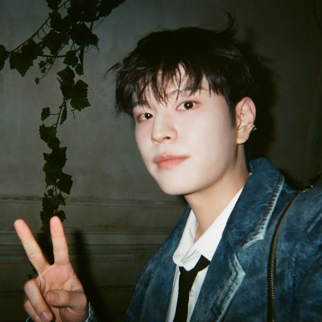 Behind-the-scenes cut of Seungmin (Stray Kids)