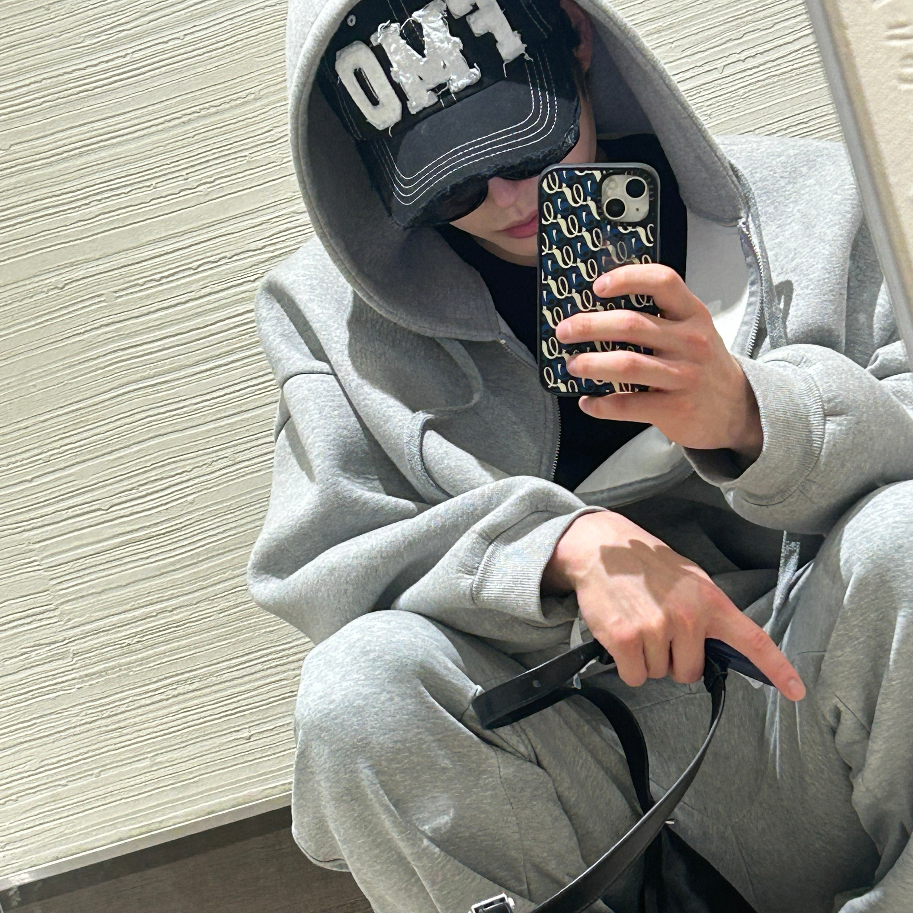 Behind-the-scenes cut of Kim Jiwoong (ZEROBASEONE)