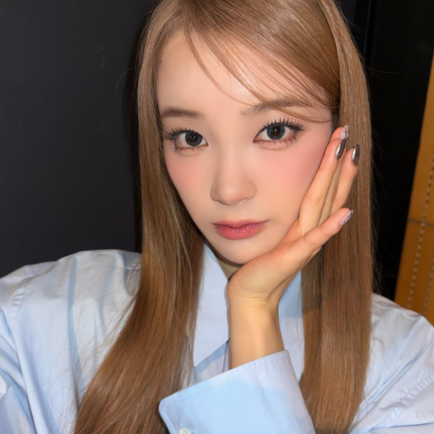 Recent activity shot of Sakurai Miu (ME:I)