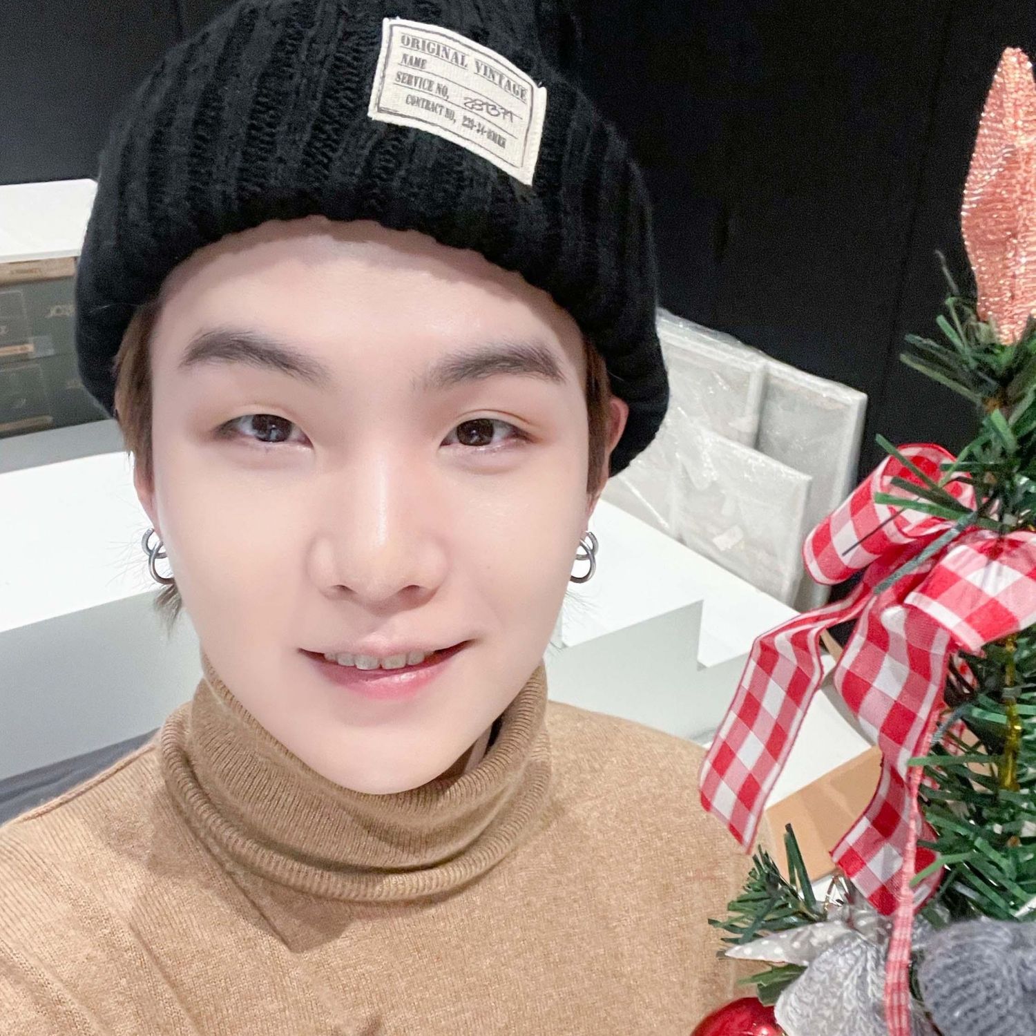 Foto terbaru SUGA (BTS)
