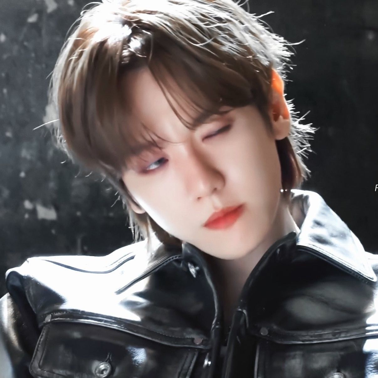 A moment captured by Baekhyun (EXO)'s fan