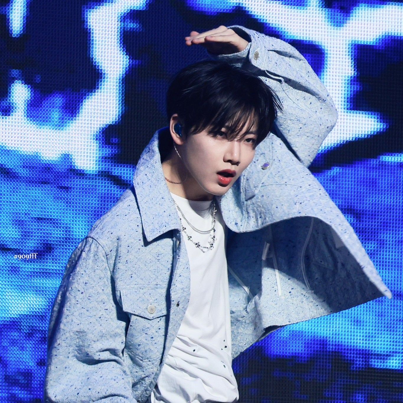 Behind-the-scenes cut of Junkyu (TREASURE)