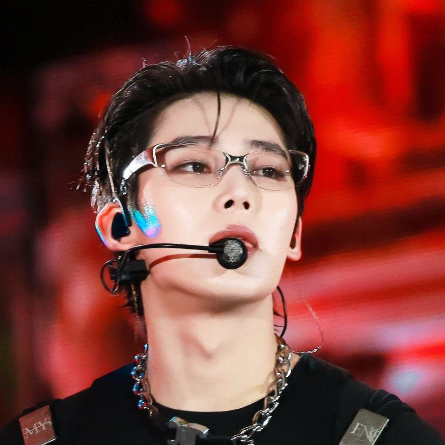 Latest photo of Sunoo (ENHYPEN)