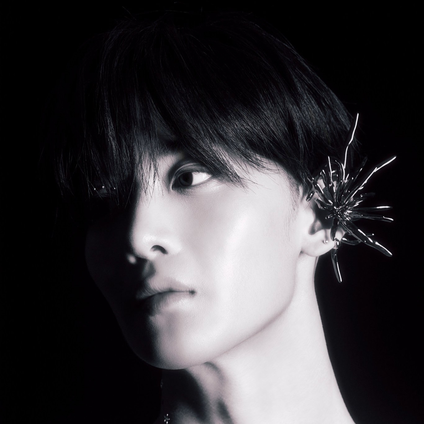 Behind-the-scenes cut of Bae Jinyoung