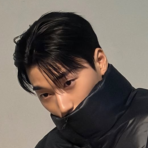 A moment captured by San (ATEEZ)'s fan