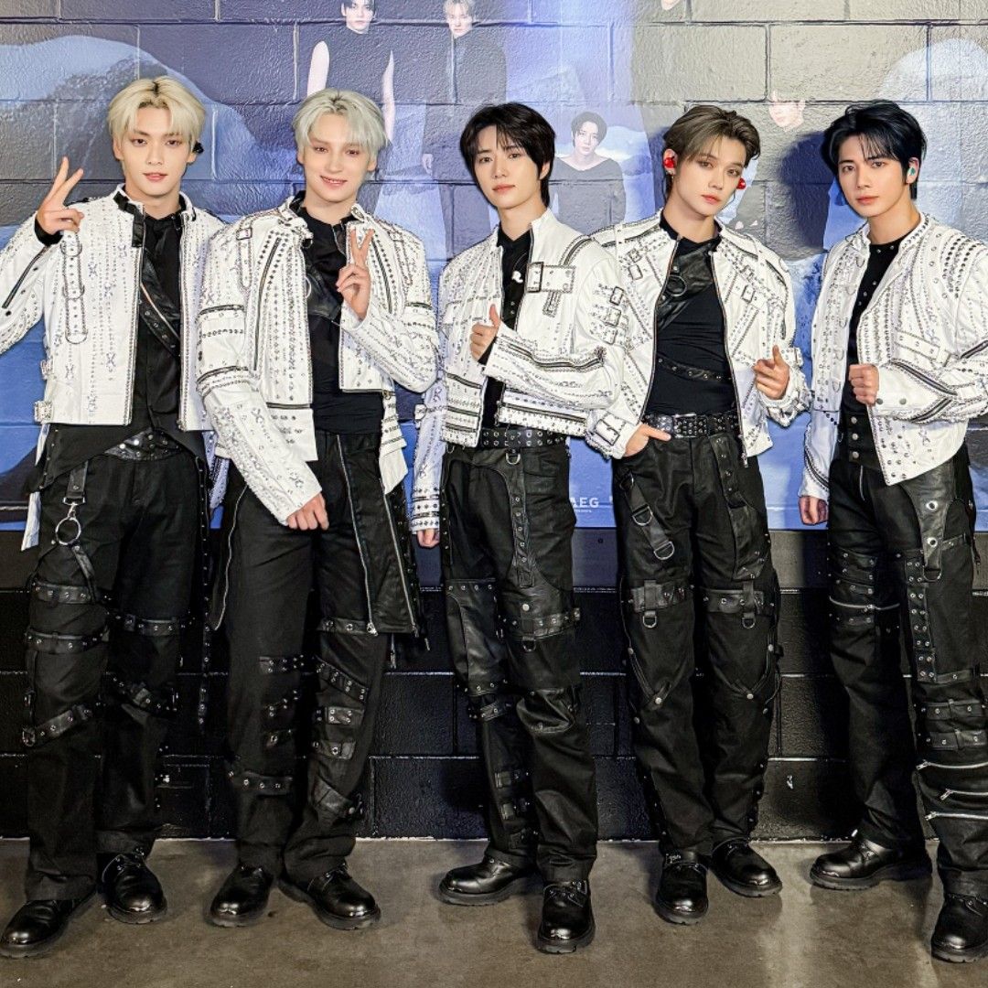 Recent activity shot of TOMORROW X TOGETHER
