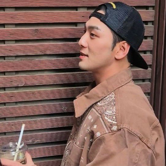 A moment captured by Baekho's fan