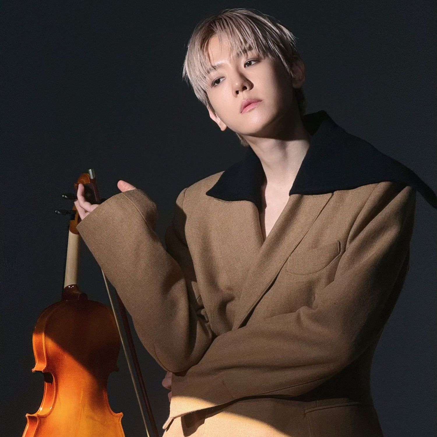 백현 (EXO) 최근 활동샷