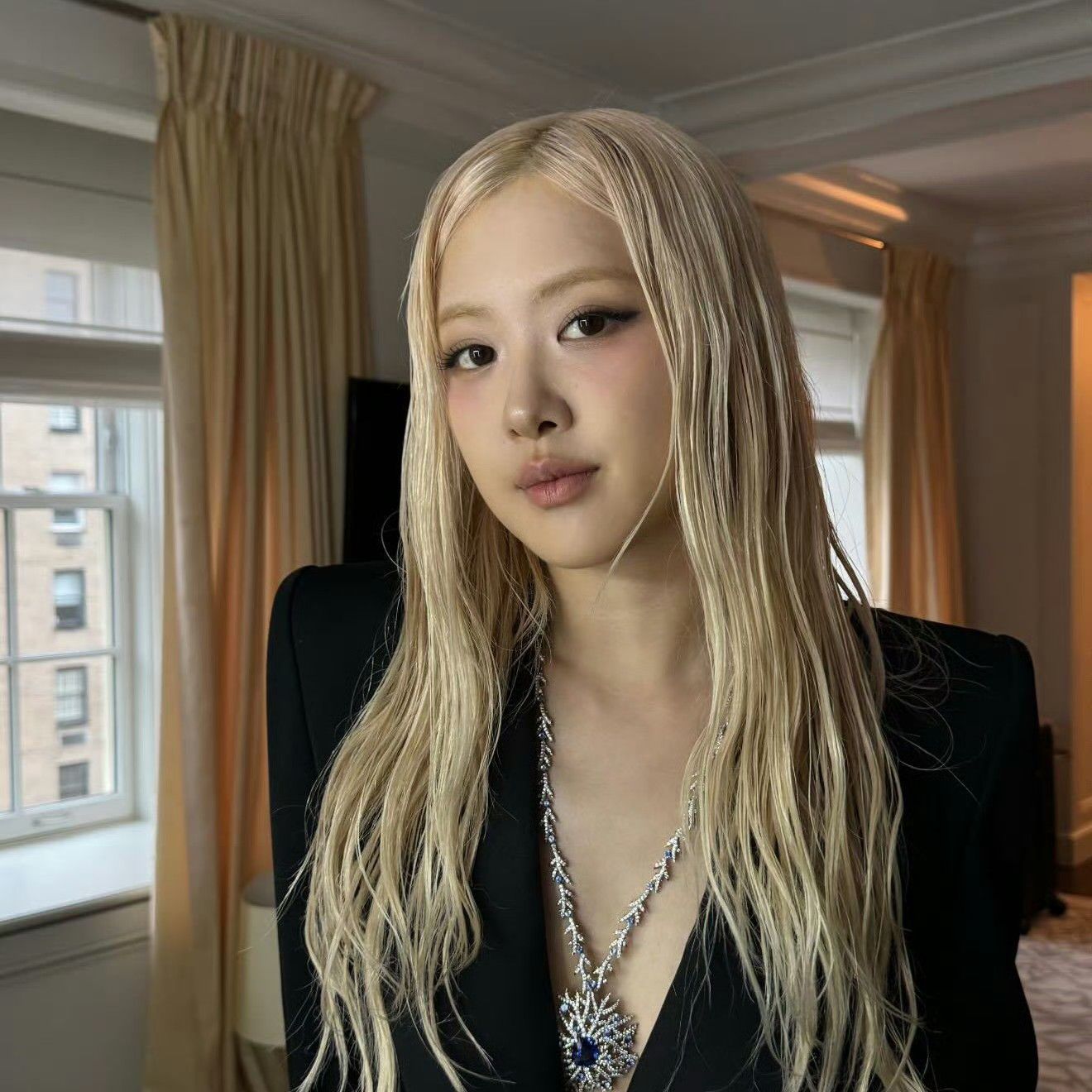 ロゼ (BLACKPINK)の最新写真