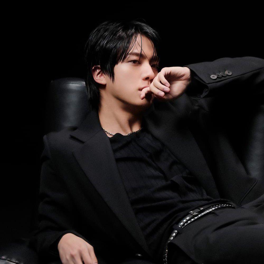 Jin (防彈少年團)的幕後花絮