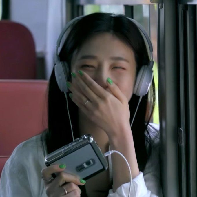 Latest photo of Joy (Red Velvet)