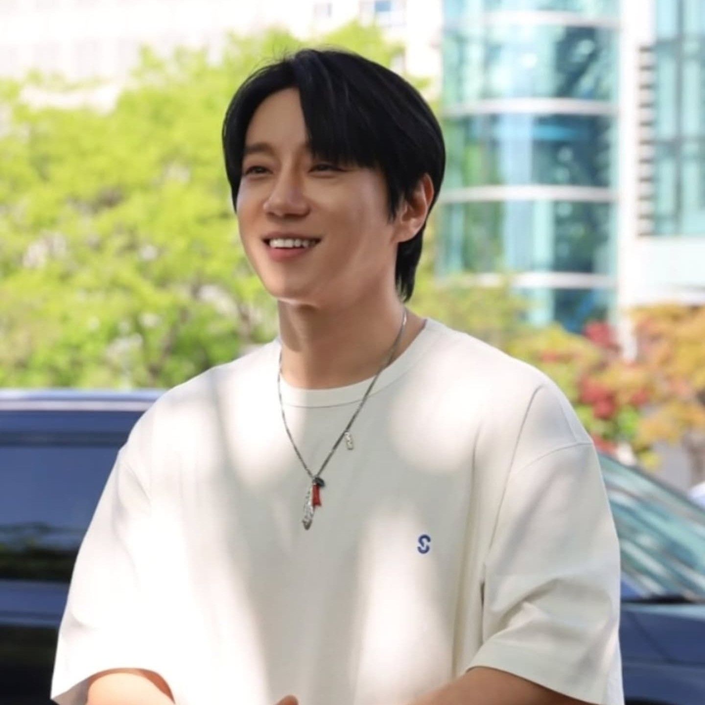 Latest photo of Hwang Chiyeol