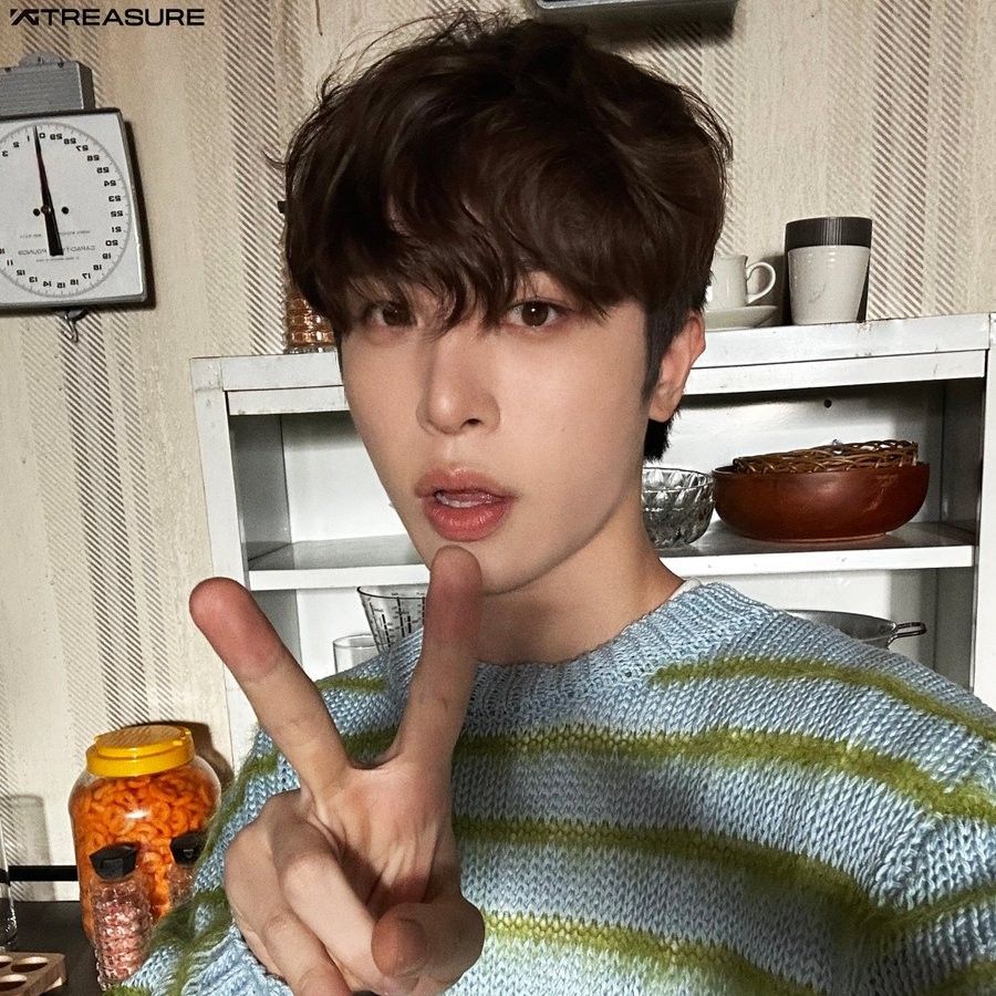 Behind-the-scenes cut of So Junghwan (TREASURE)
