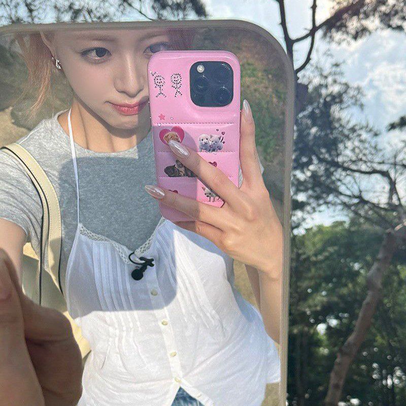 Recent activity shot of Yuna (ITZY)
