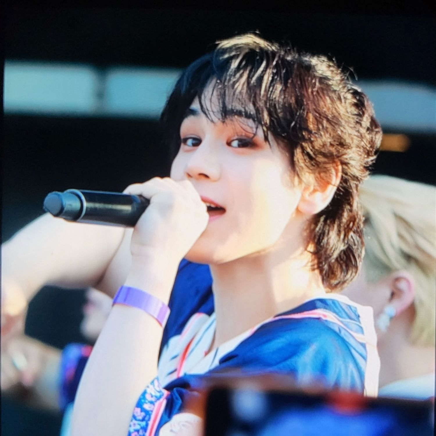 A moment captured by Mamehara Issei (JO1)'s fan